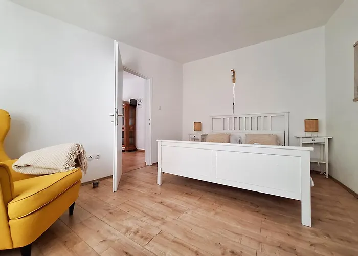 House Gracia 德拉马利